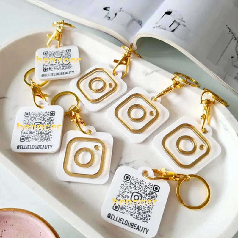 NFC INSTAGRAM KEYCHAIN