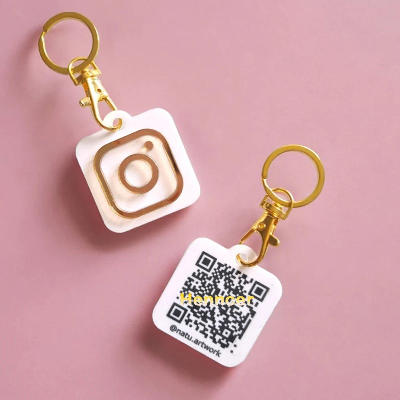 NFC INSTAGRAM KEYCHAIN