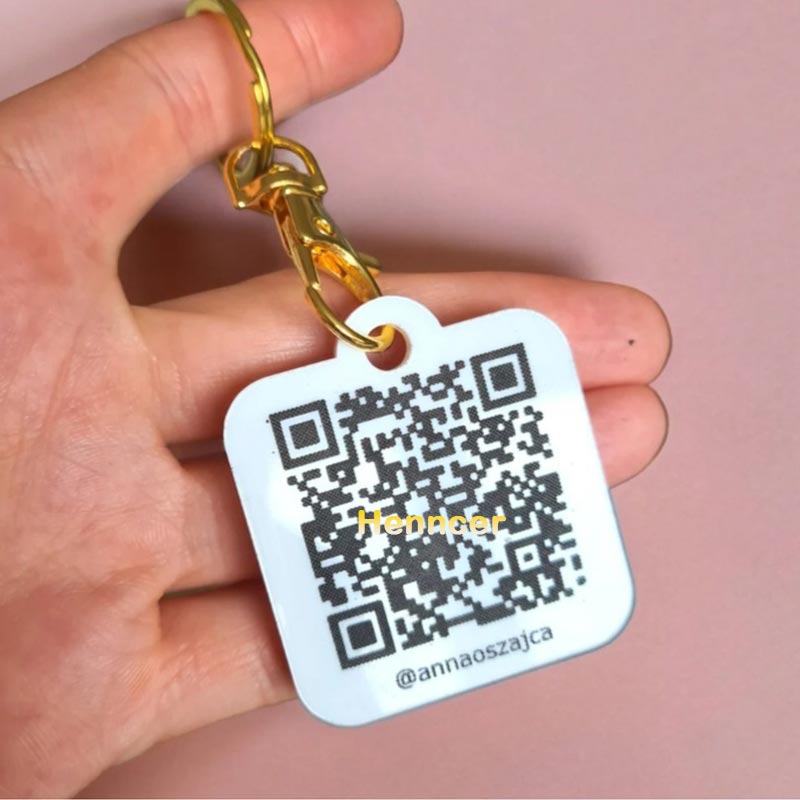 NFC INSTAGRAM KEYCHAIN